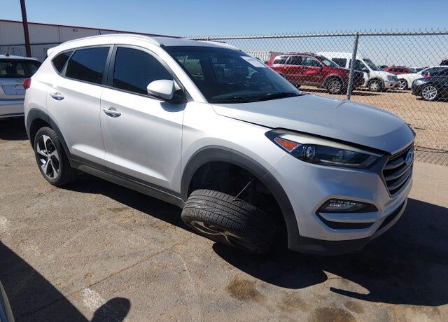 2016 HYUNDAI Tucson