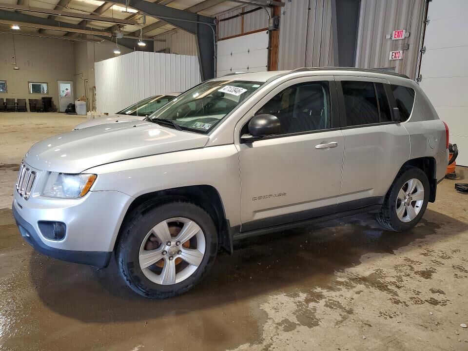 2013 JEEP Compass