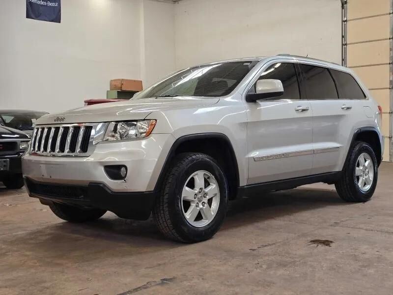 2011 JEEP Grand Cherokee