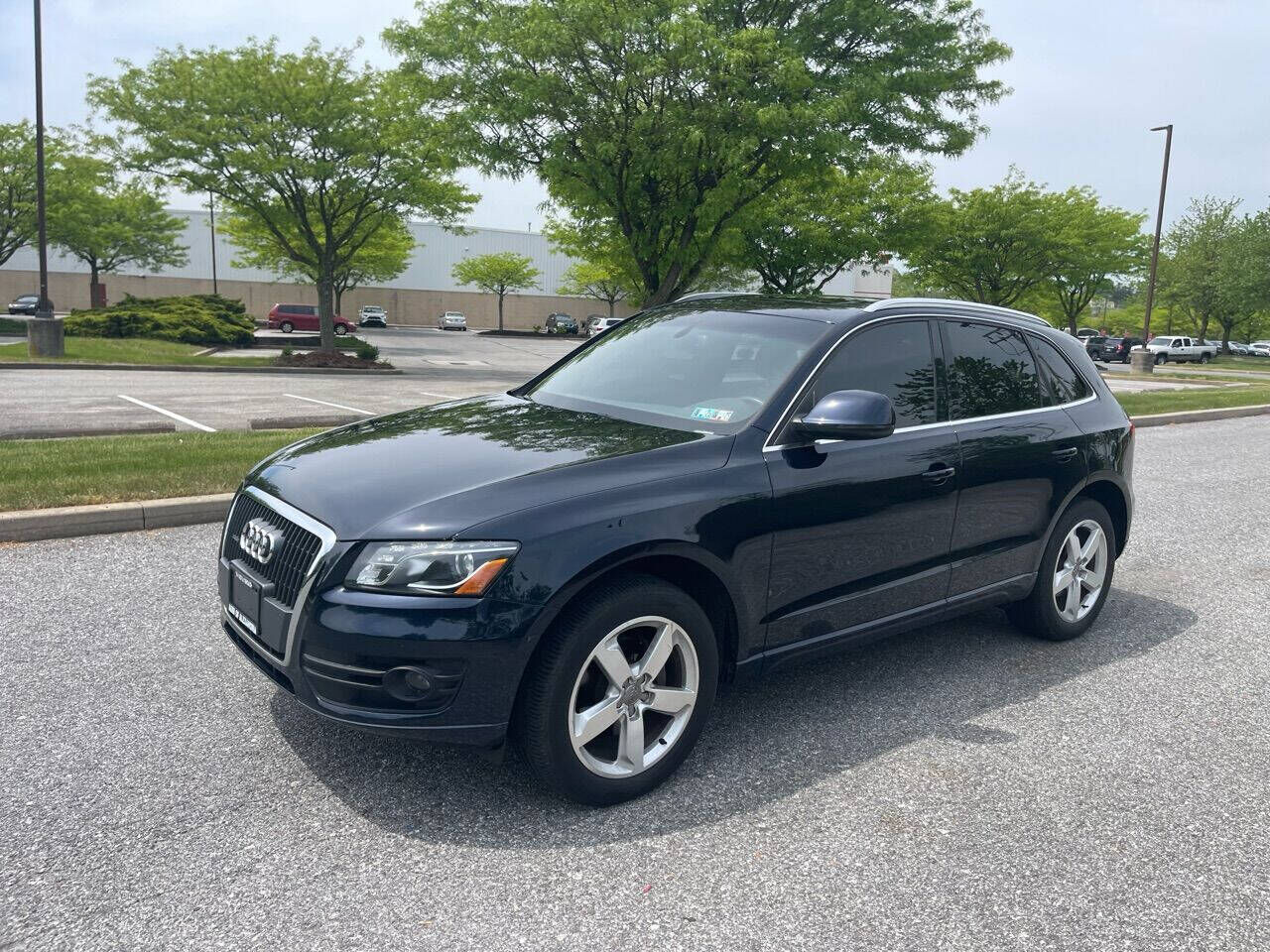 2011 AUDI Q5