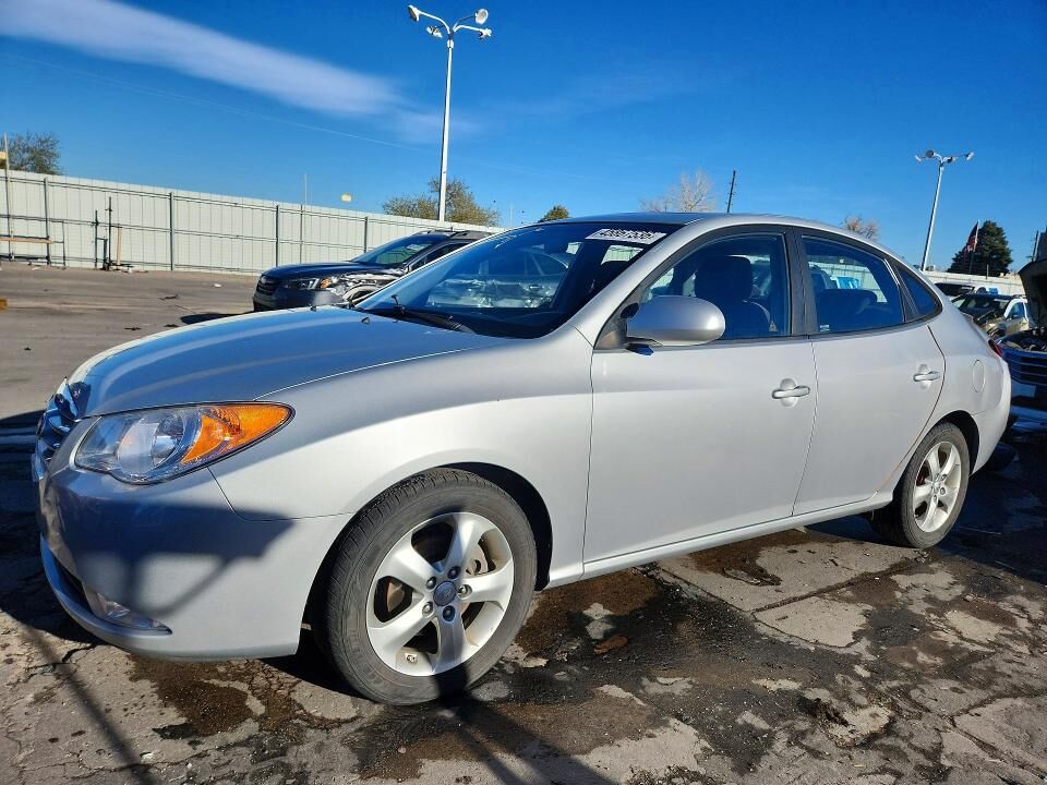 2010 HYUNDAI Elantra