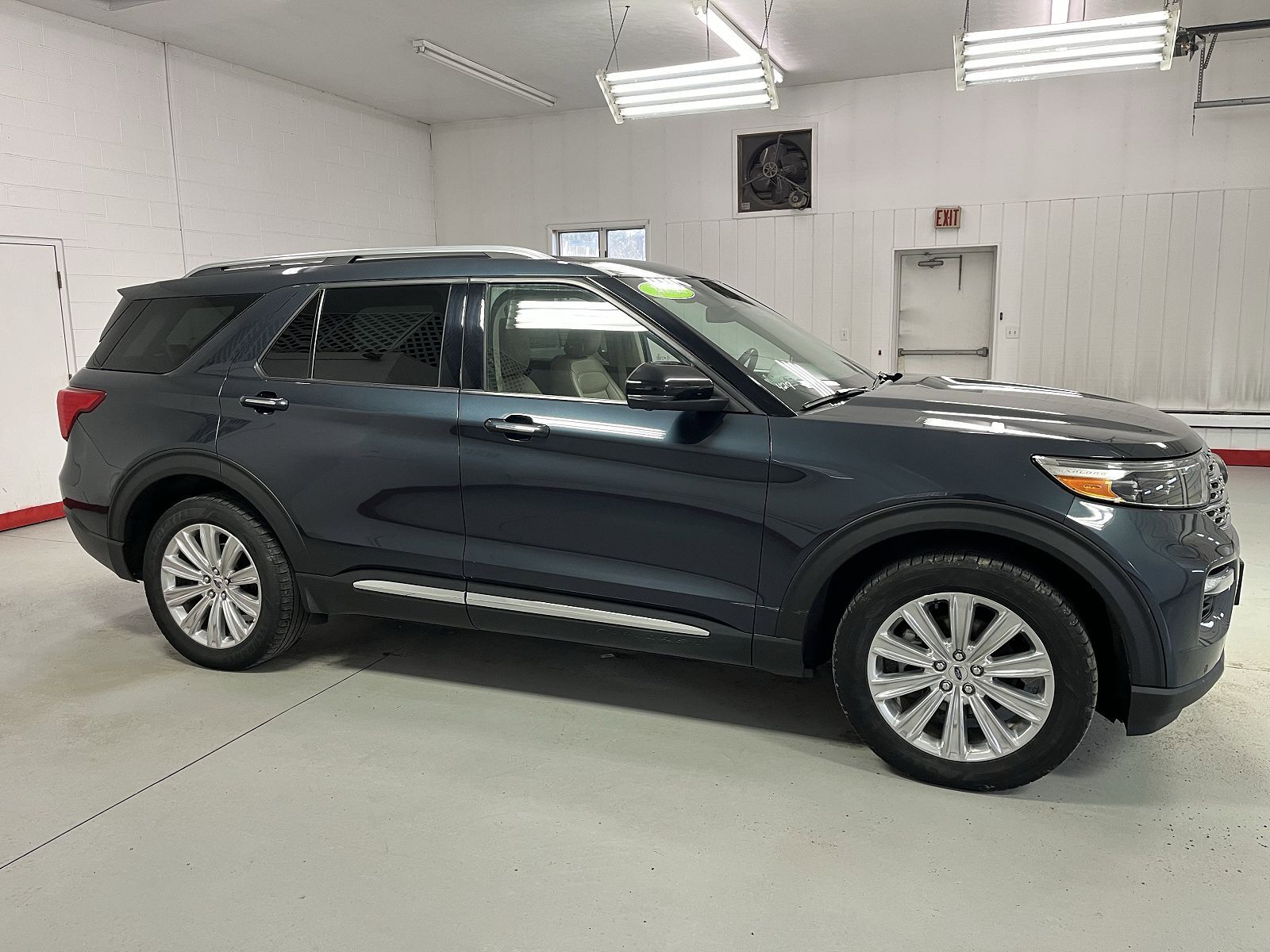 2022 FORD Explorer