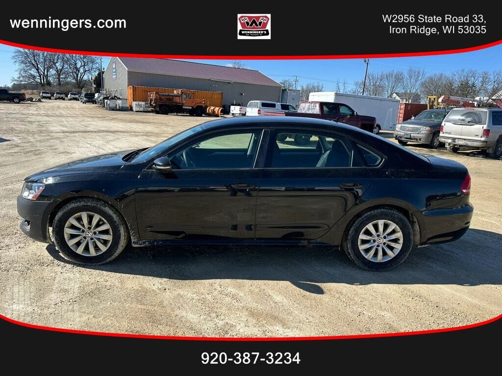 2012 VOLKSWAGEN Passat