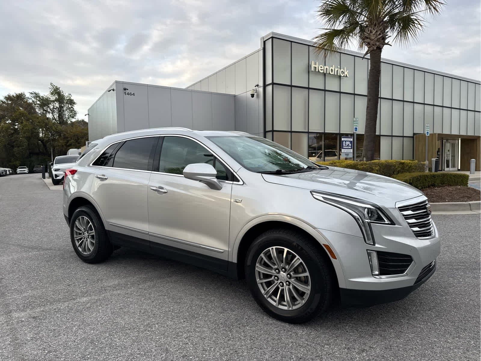 2017 CADILLAC XT5