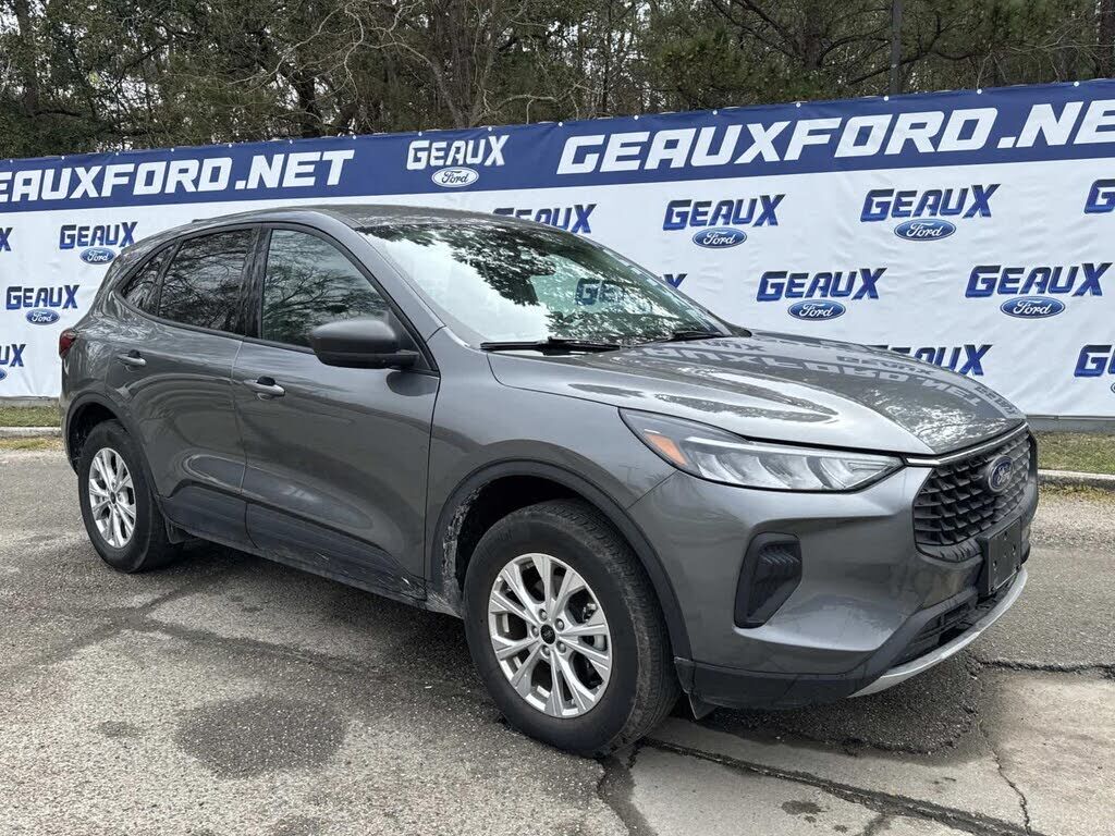 2025 FORD Escape