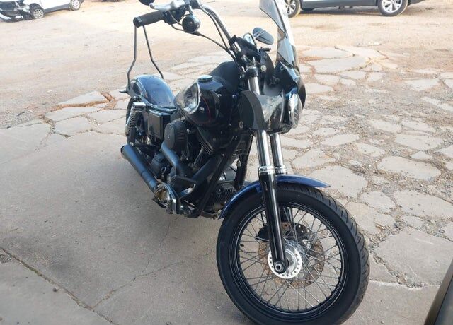 2013 HARLEY DAVIDSON FXDB / Dyna Street Bob