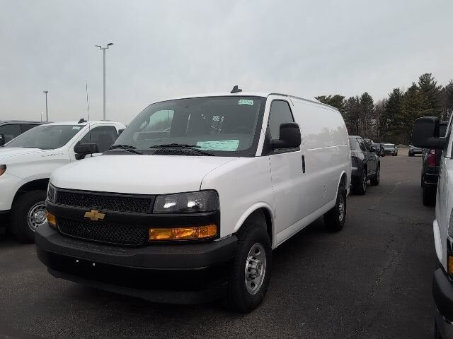 2026 CHEVROLET Express