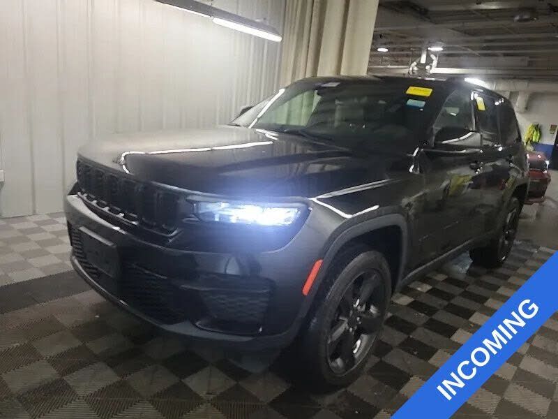 2023 JEEP Grand Cherokee