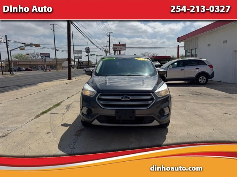 2017 FORD Escape