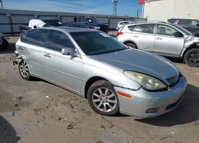 2002 LEXUS ES