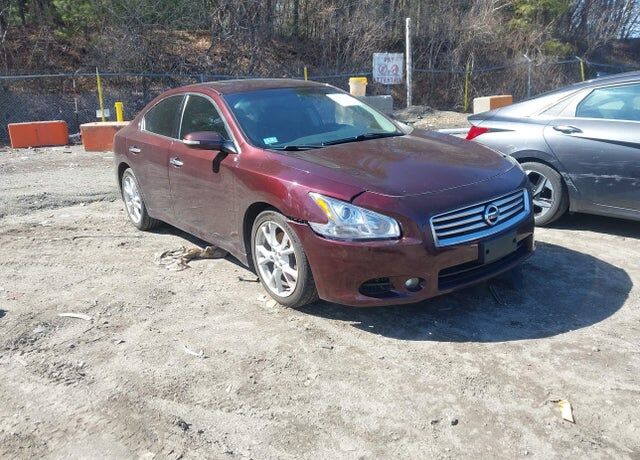 2014 NISSAN Maxima