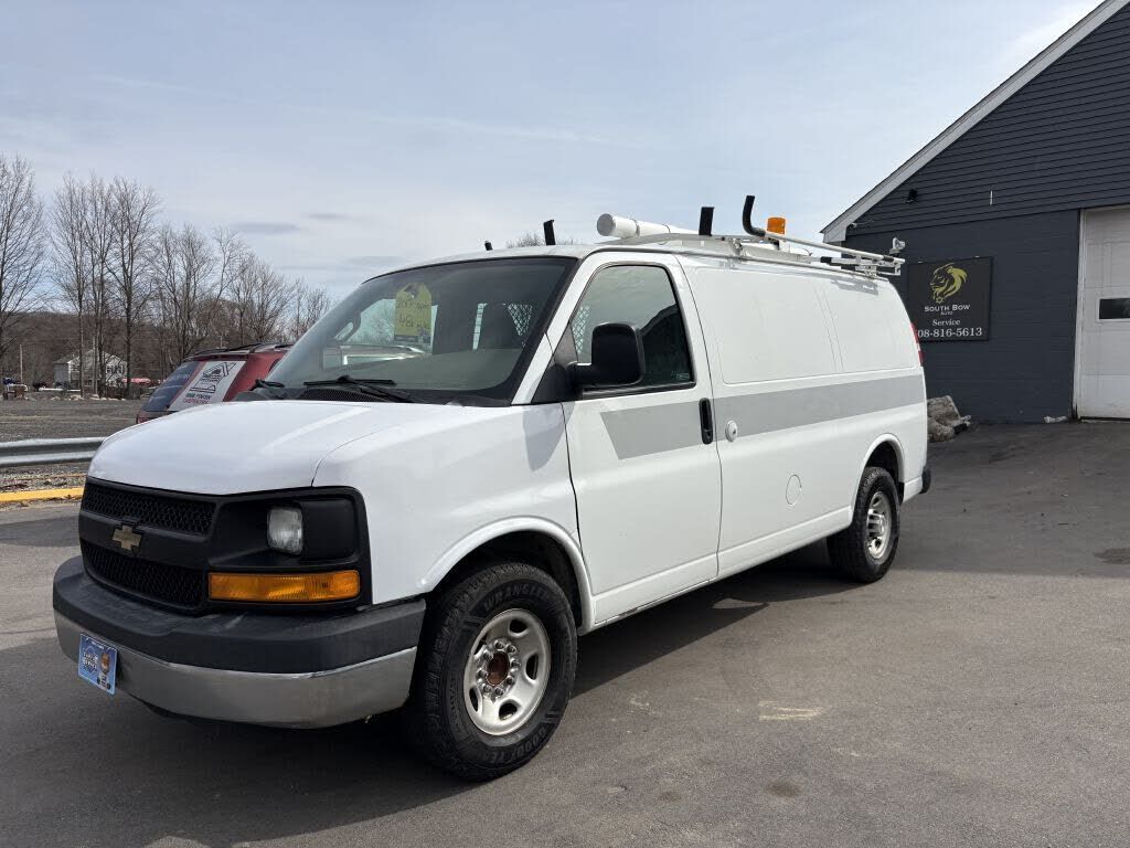 2017 CHEVROLET Express