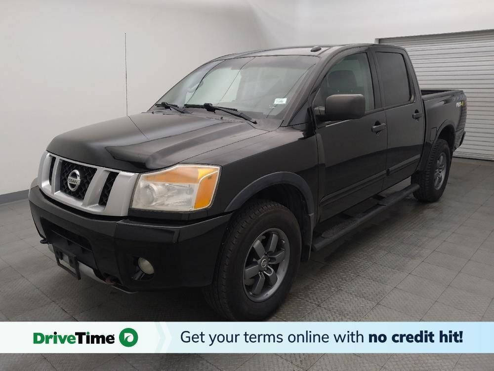 2014 NISSAN Titan