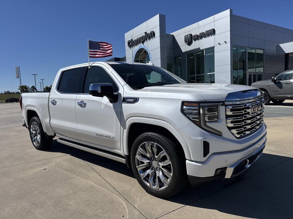 2024 GMC Sierra