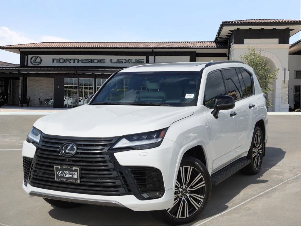 2023 LEXUS LX