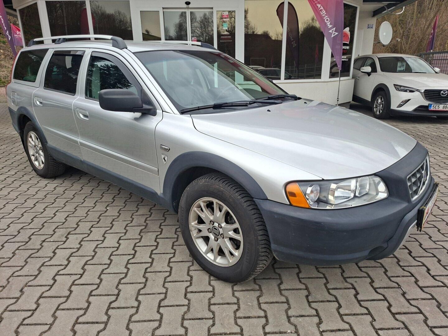 2005 VOLVO XC70