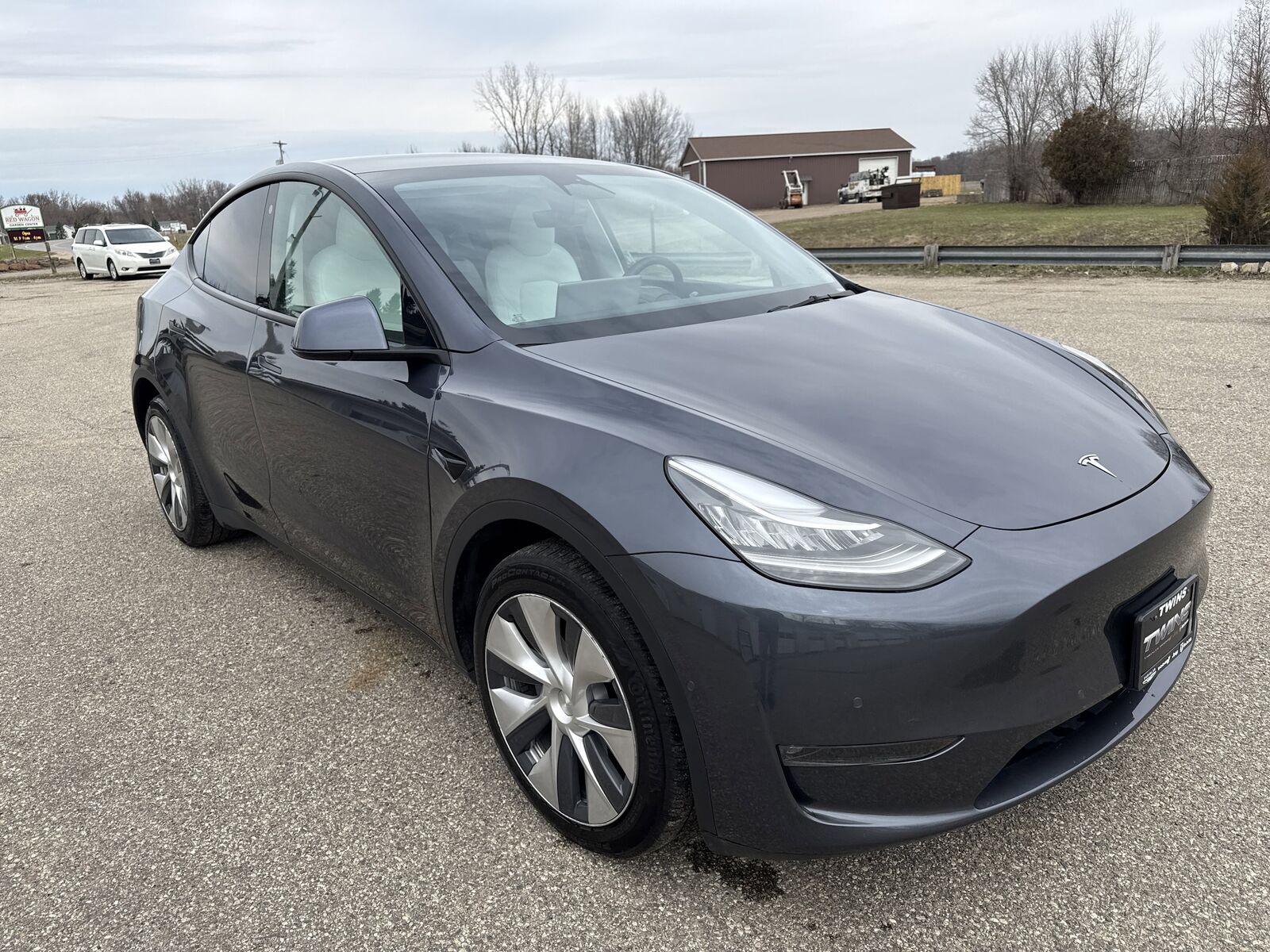 2022 TESLA Model Y