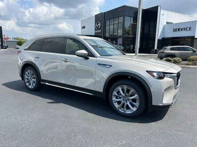 2026 MAZDA CX-90