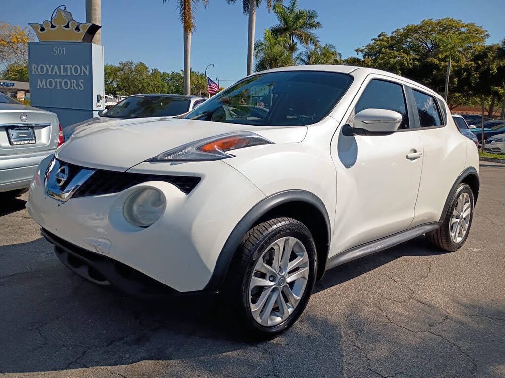 2015 NISSAN Juke
