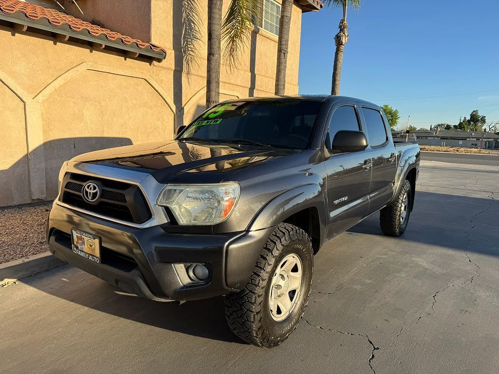 2015 TOYOTA Tacoma