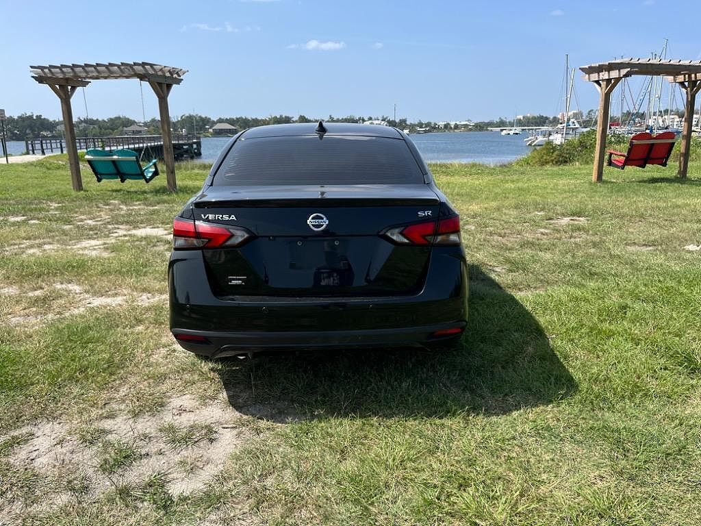 2020 NISSAN Versa