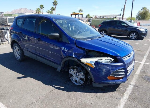 2015 FORD Escape