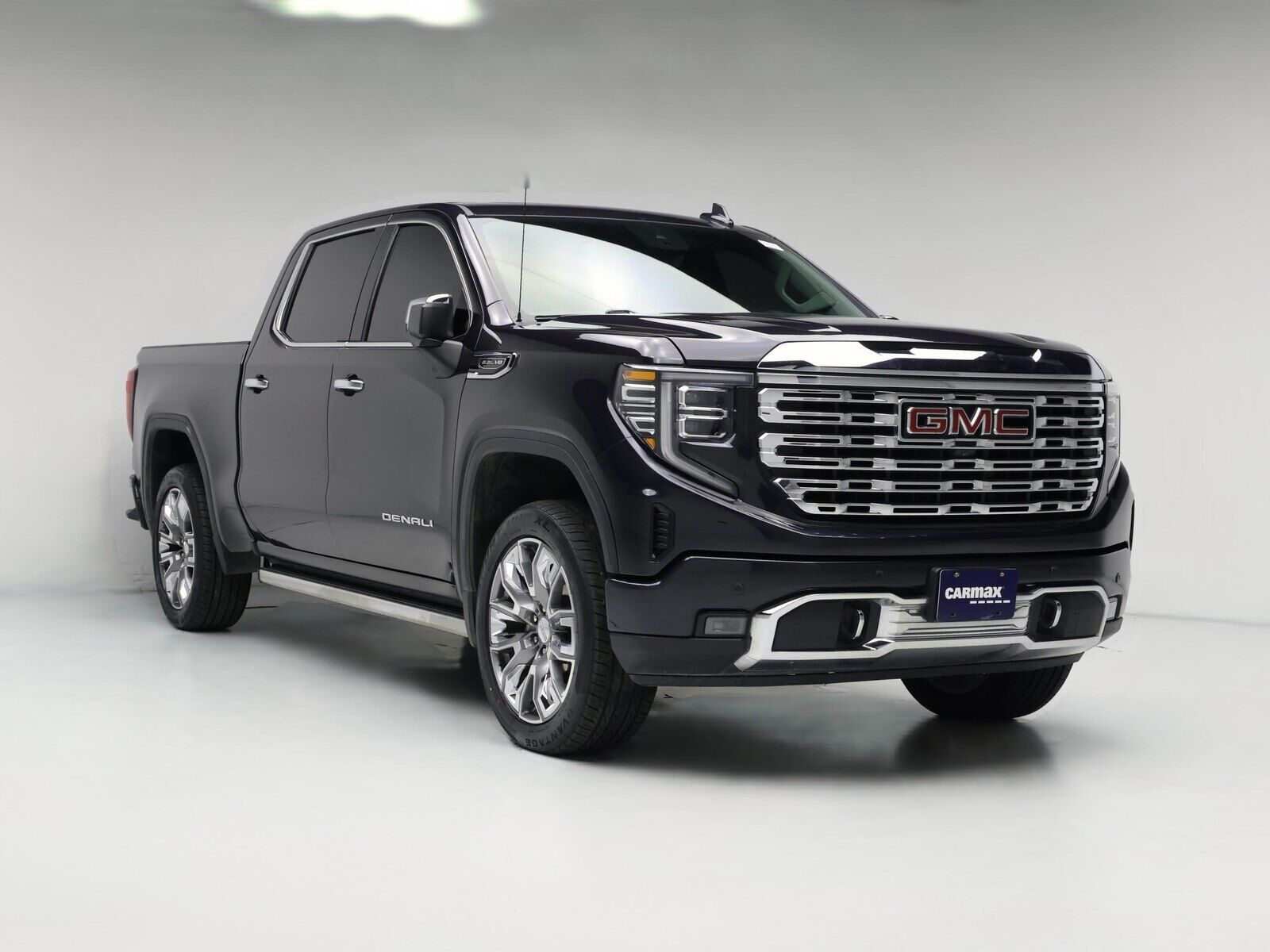 2023 GMC Sierra