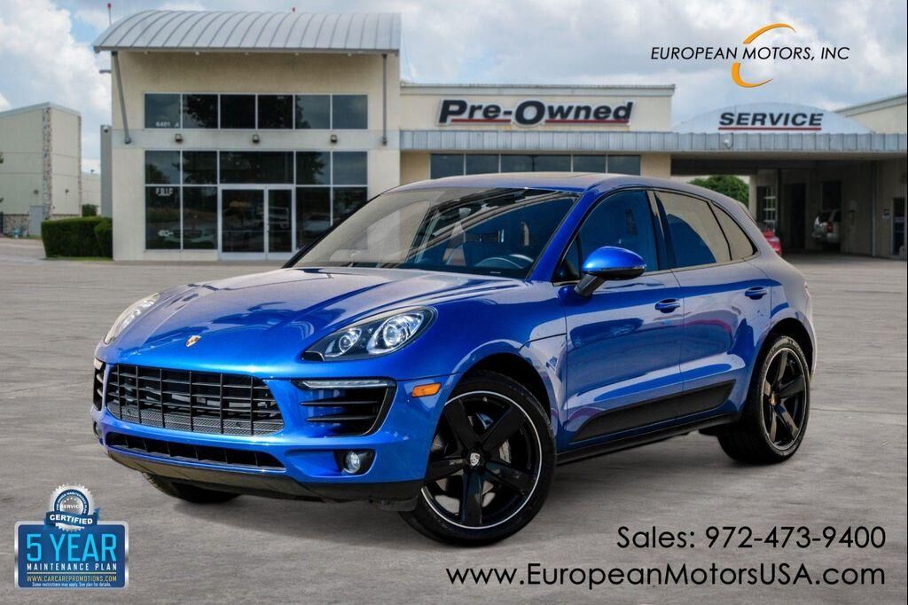 2017 PORSCHE Macan