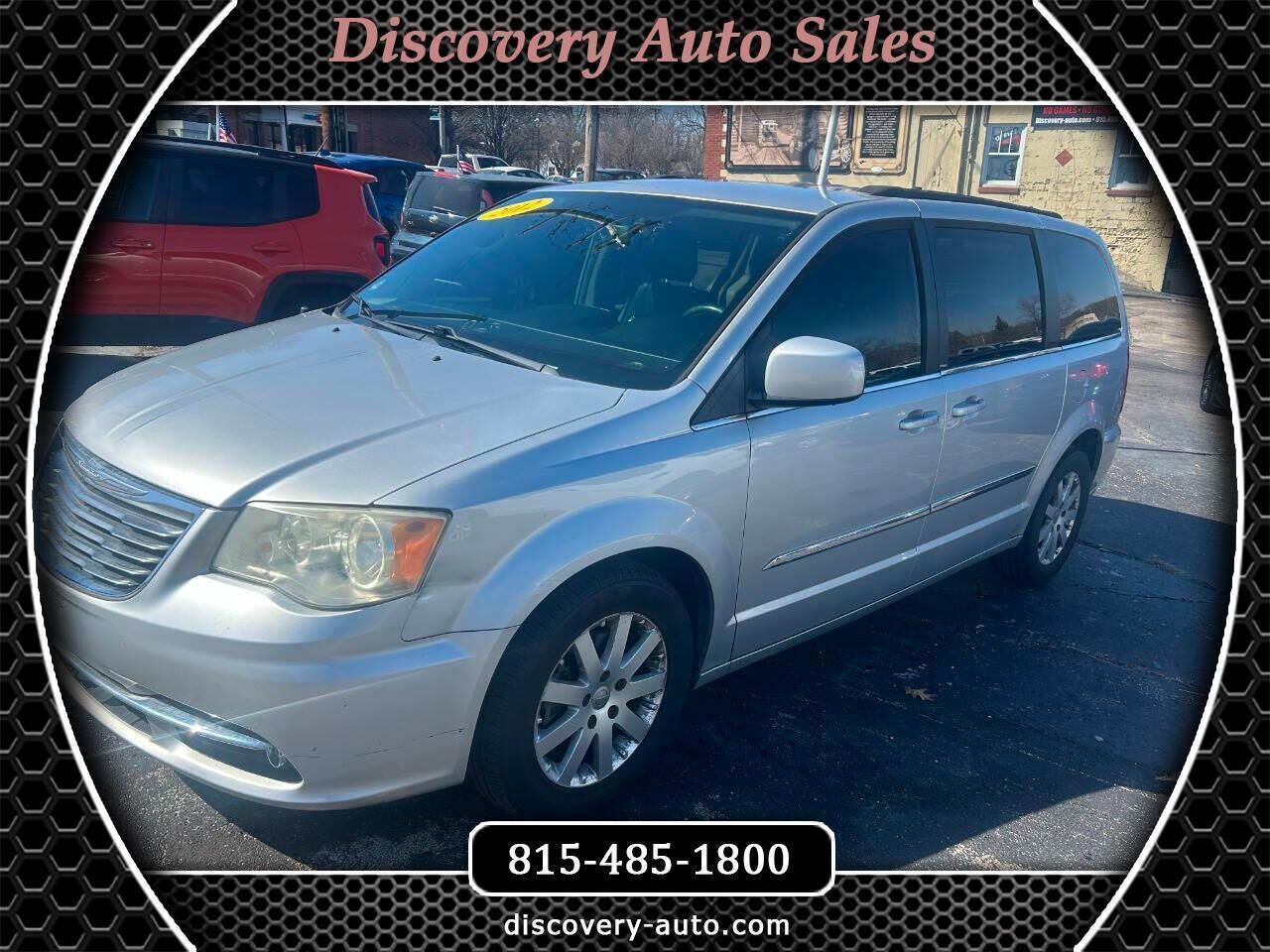 2012 CHRYSLER Town and Country