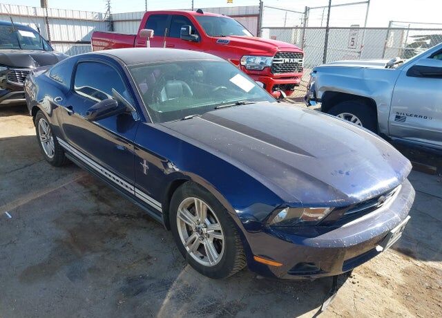 2011 FORD Mustang