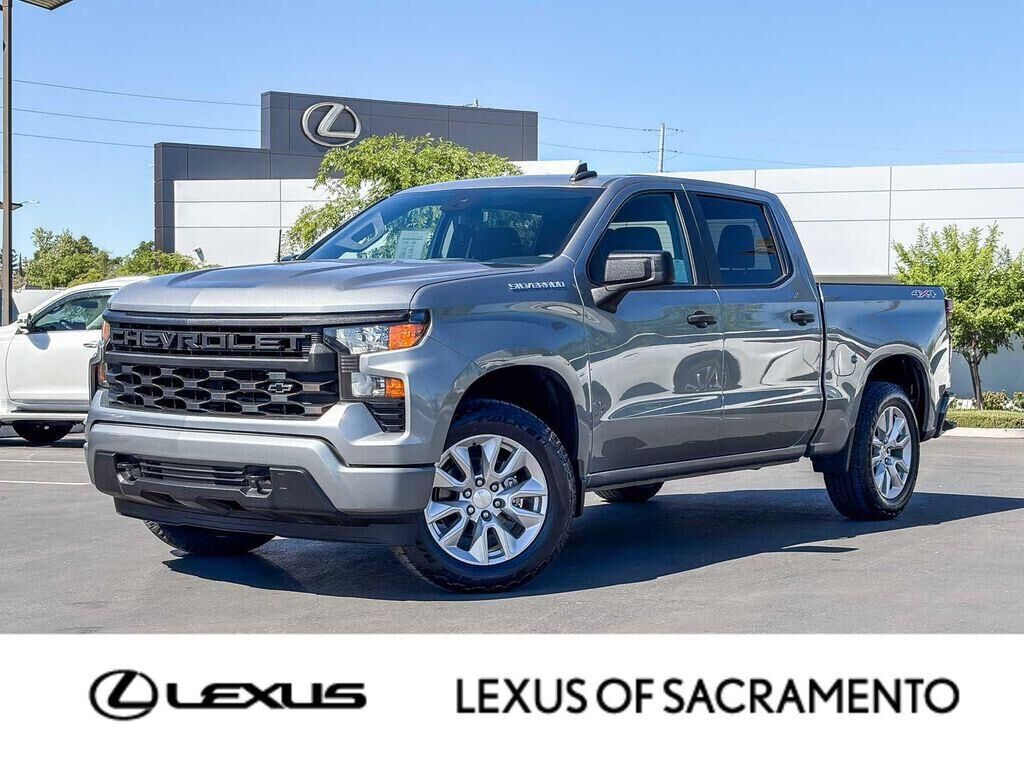 2023 CHEVROLET Silverado