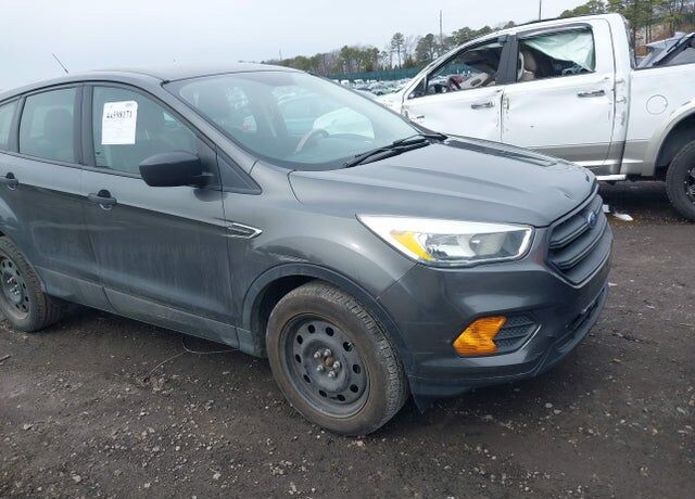 2017 FORD Escape