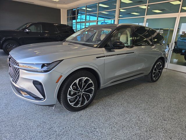 2025 LINCOLN Nautilus