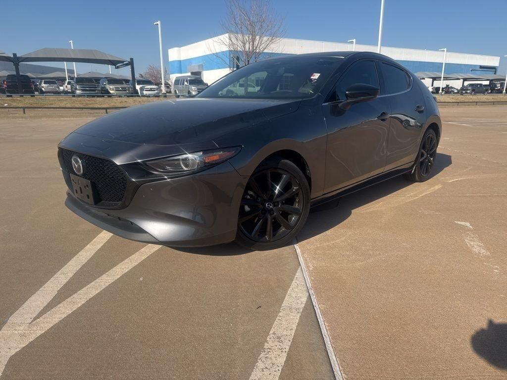 2022 MAZDA Mazda3