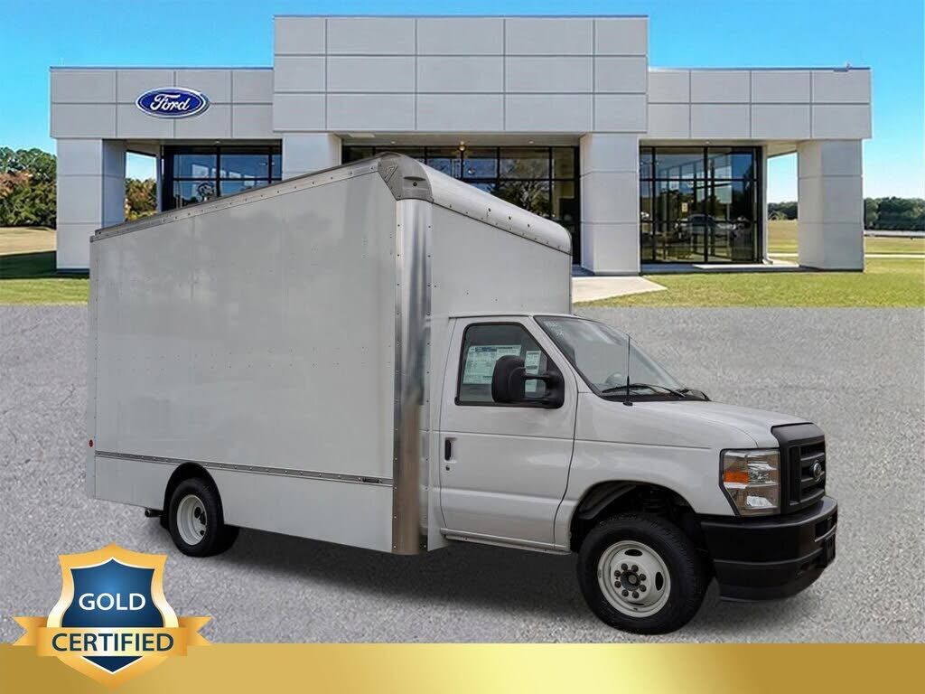 2024 FORD E-350