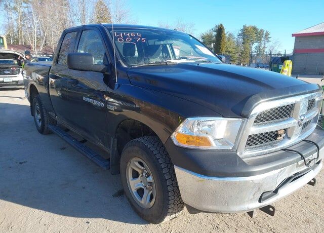 2011 DODGE Ram