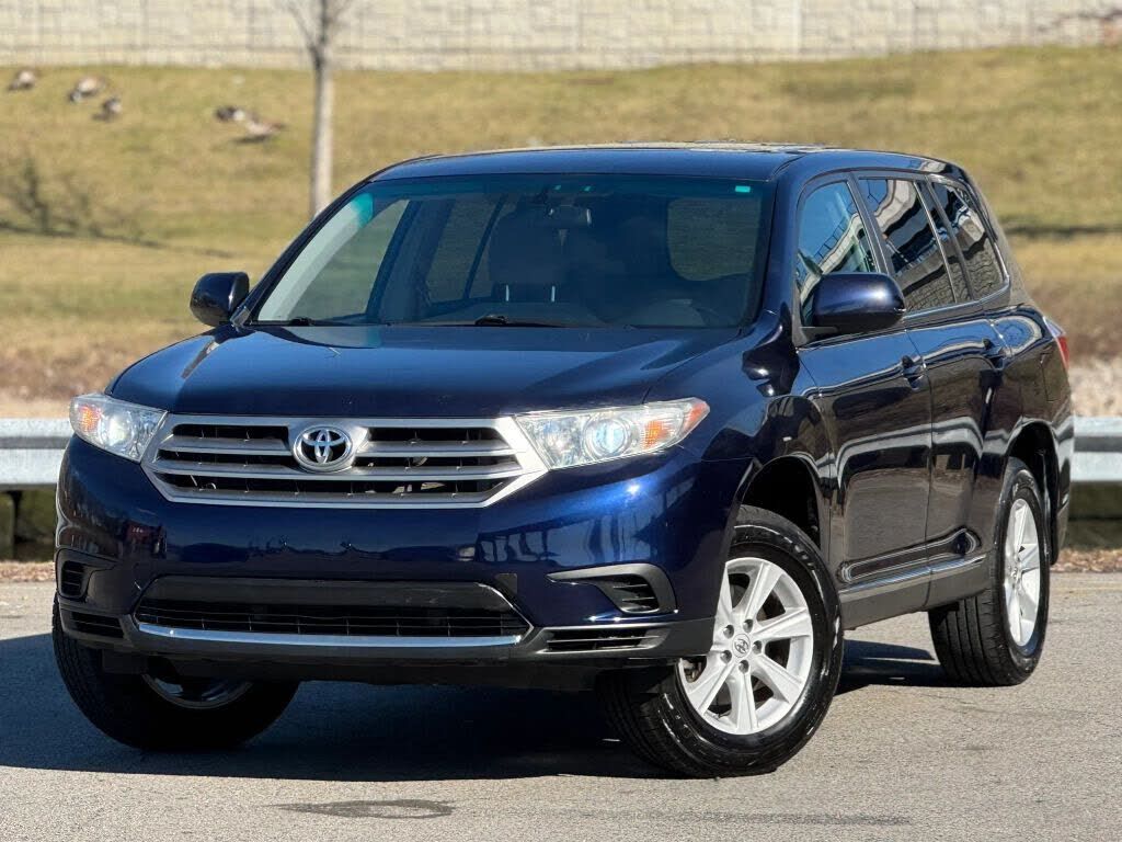 2013 TOYOTA Highlander