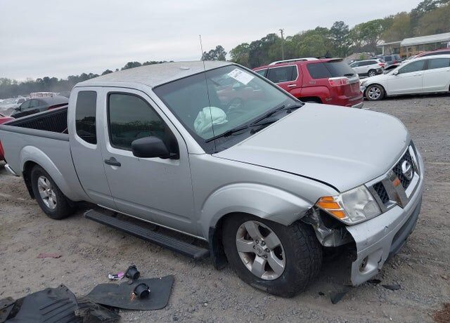 2013 NISSAN Frontier