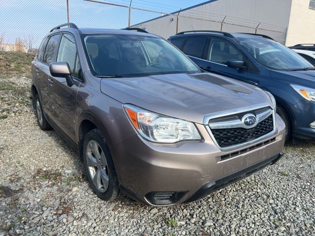 2015 SUBARU Forester