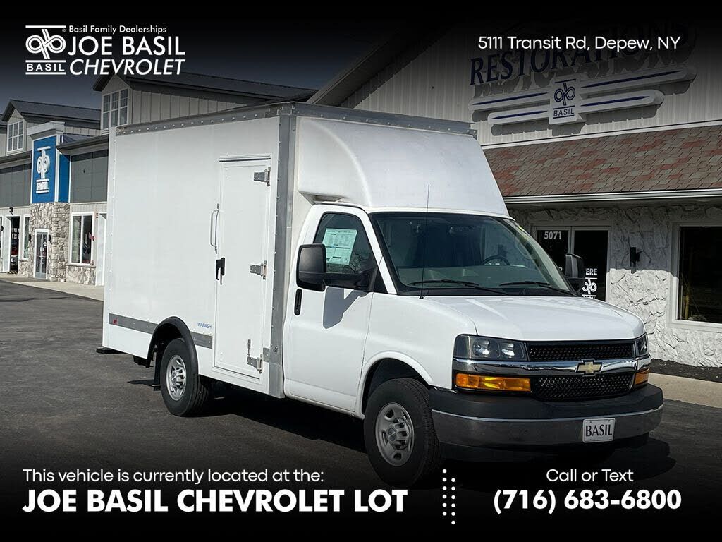 2023 CHEVROLET Express