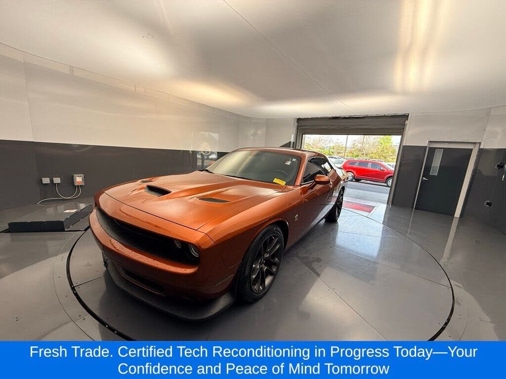 2021 DODGE Challenger