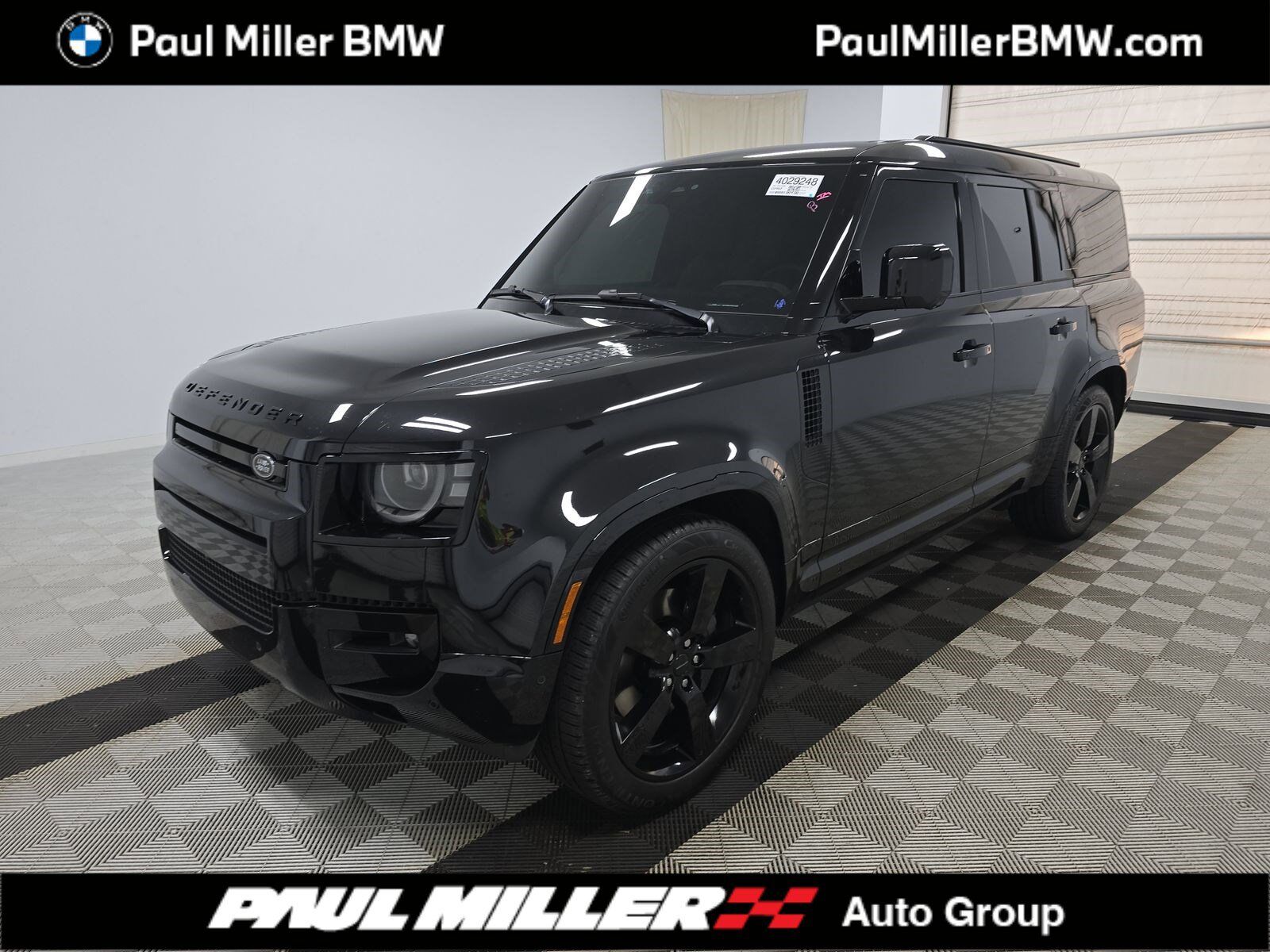 2026 LAND ROVER Defender