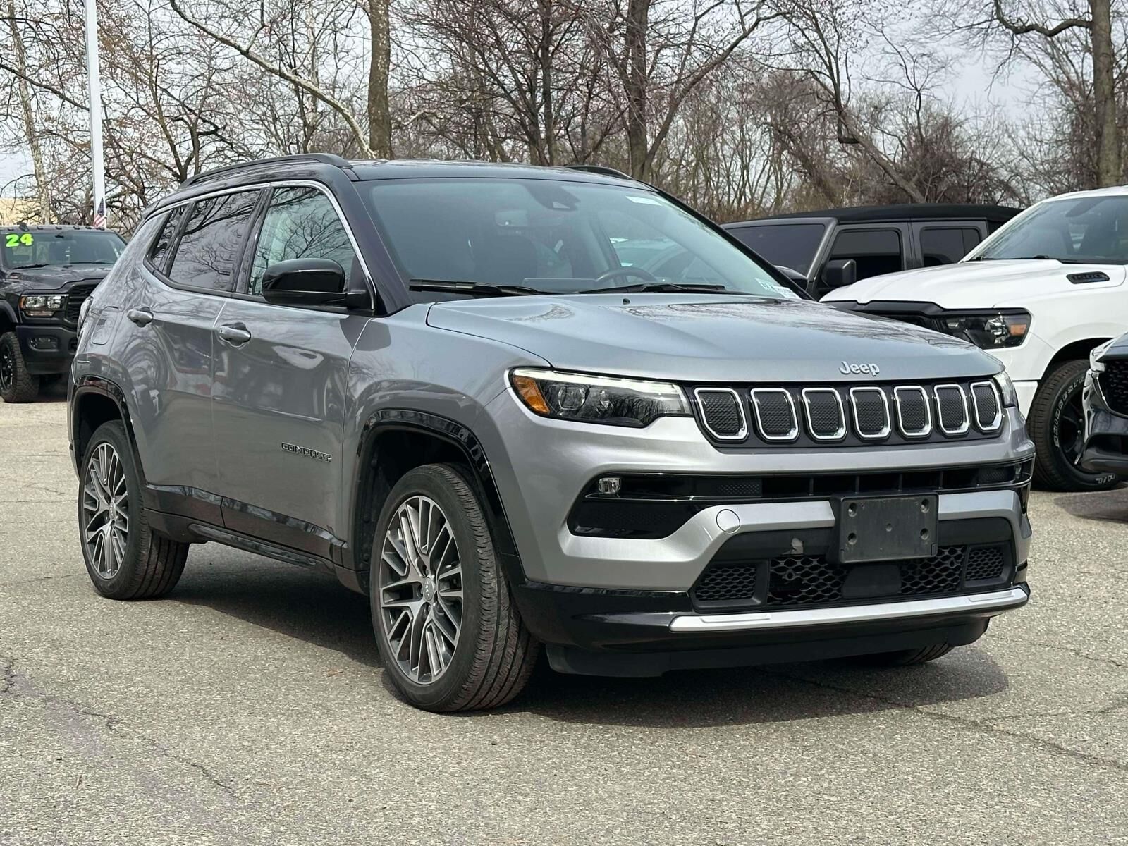 2022 JEEP Compass