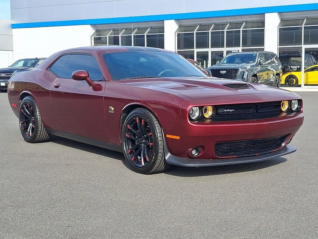 2019 DODGE Challenger