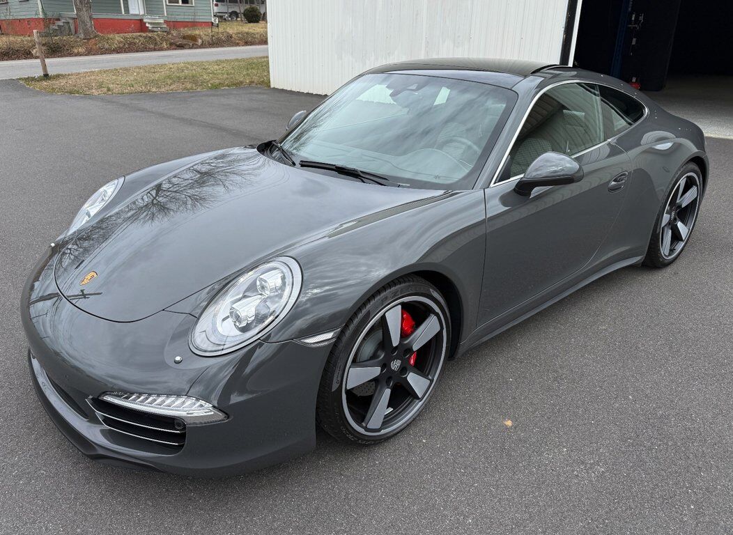 2014 PORSCHE 911