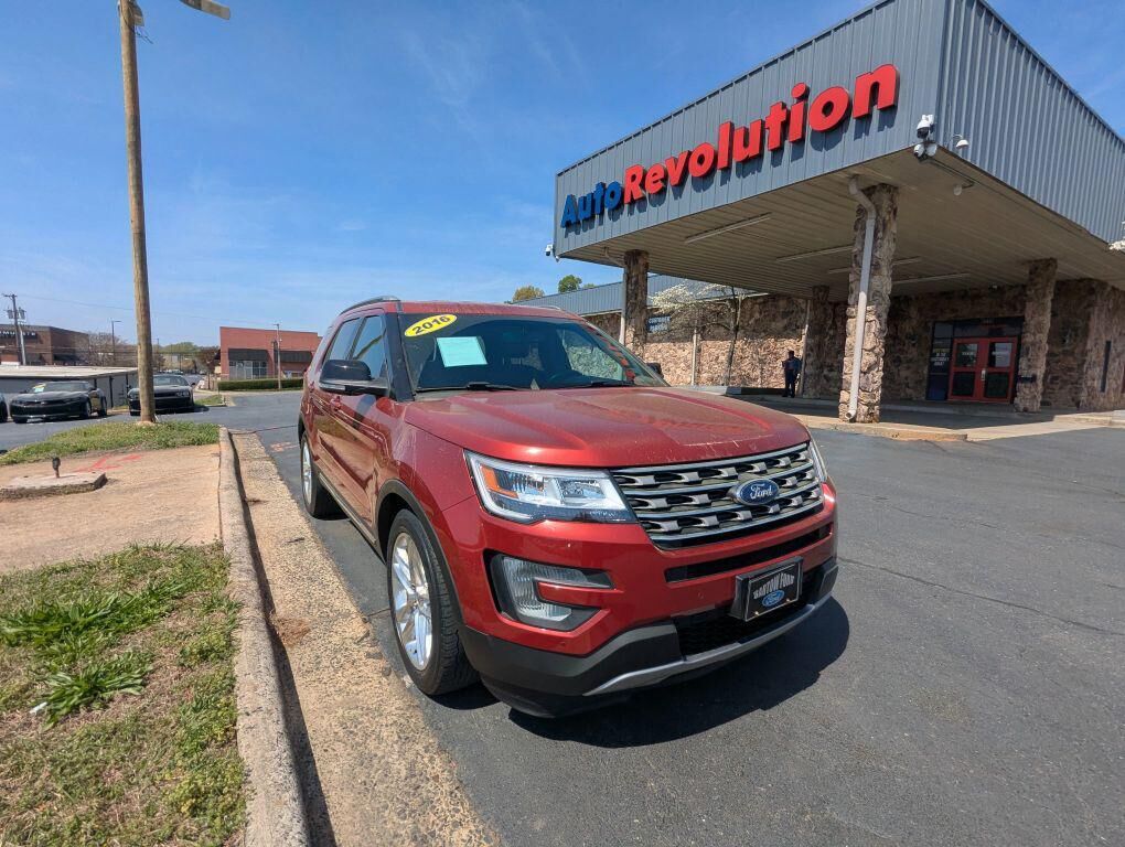 2016 FORD Explorer