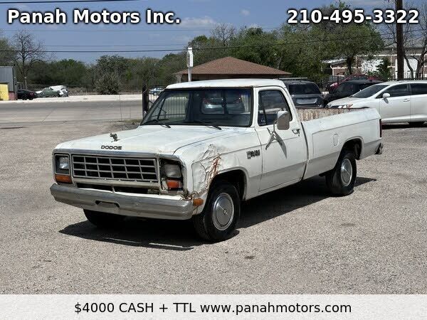1984 DODGE D-Series