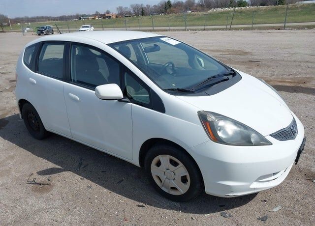 2013 HONDA Fit