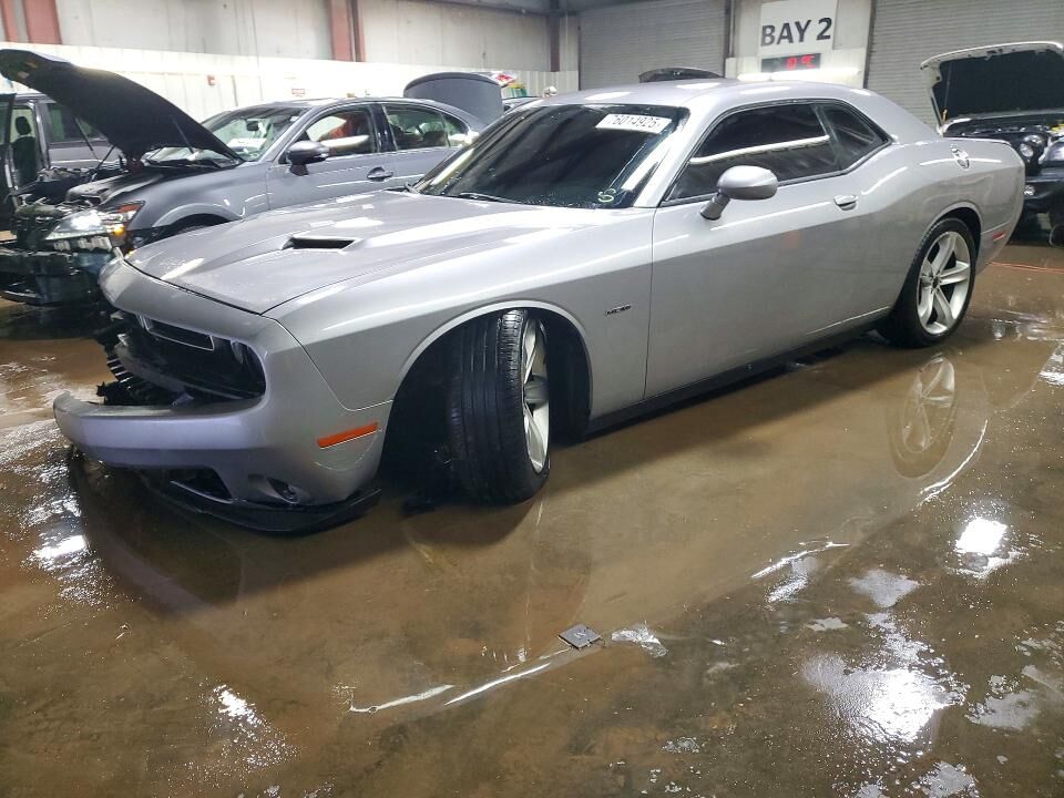 2017 DODGE Challenger