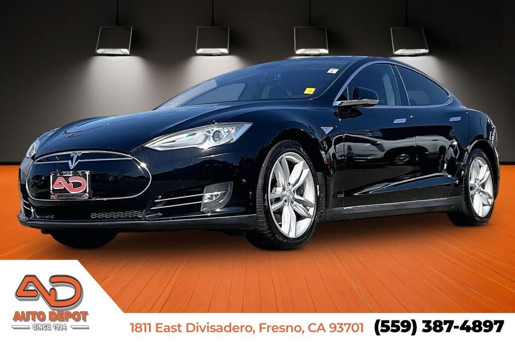 2014 TESLA Model S